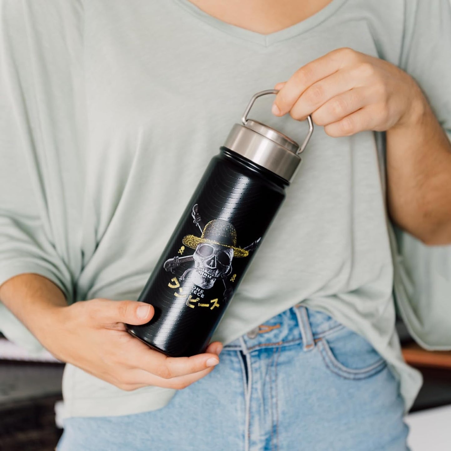 One Piece Bottle | One Piece Merch | One Piece Gift | Hot&Cold 550ml - 18 oz