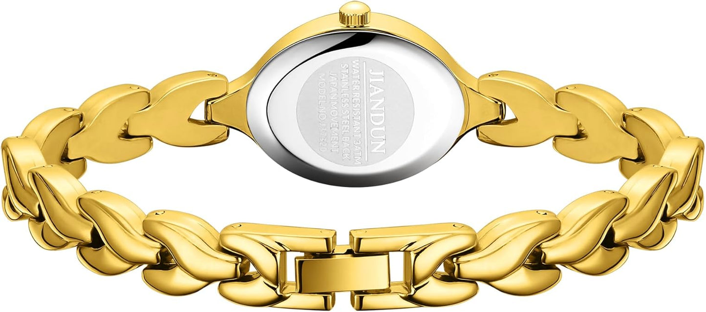 Women's Oval Bracelet Quartz Watch - Gold / Black